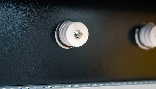 油煙凈化器底部圓孔漏水